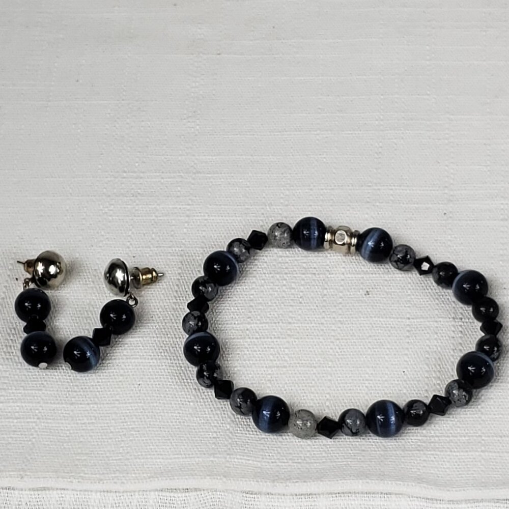 Black Cats Eye Beading Granite Beading Stretch Bracelet & Post Earrings To Match